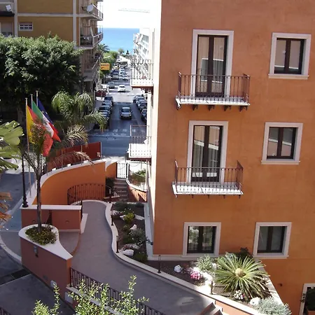 Hotell Artemis Cefalù