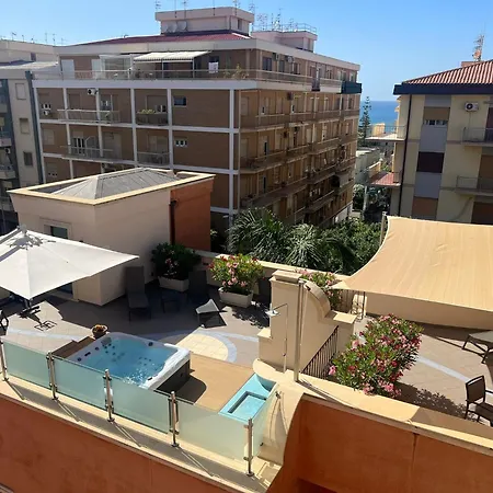 Artemis 4* Cefalù