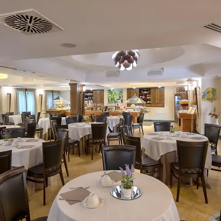 Artemis 4* Cefalù