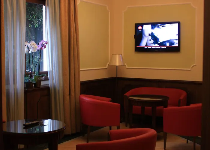 Отель Artemis 4*