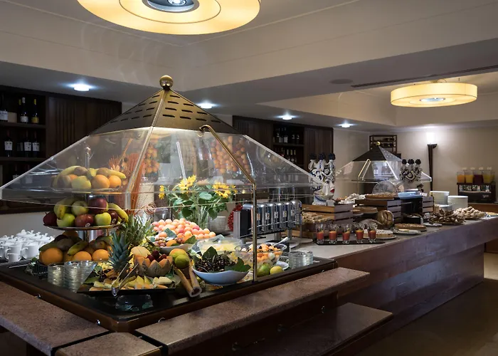 Artemis Отель Чефалу