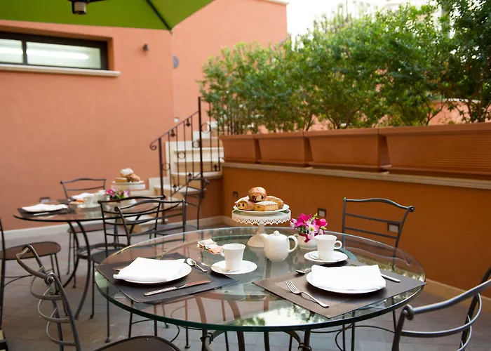 Отель Artemis 4*